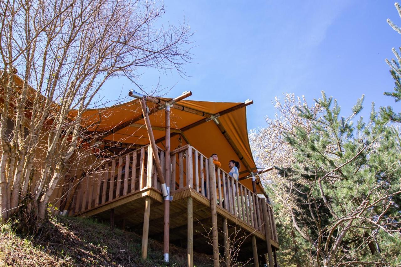 Camping Resort La Trapera Pradoluengo Dış mekan fotoğraf